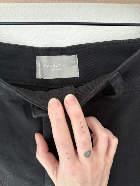 Everlane The Organic Wide-leg pant in black - 8 - EUC - Picture 4 of 7